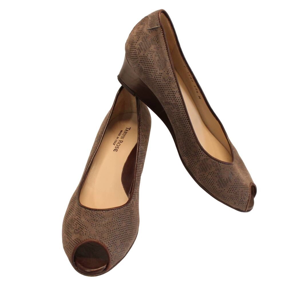 Taryn Rose Size 38.5 Brown Floral Textured Peep Toe Wedge Made in Italy